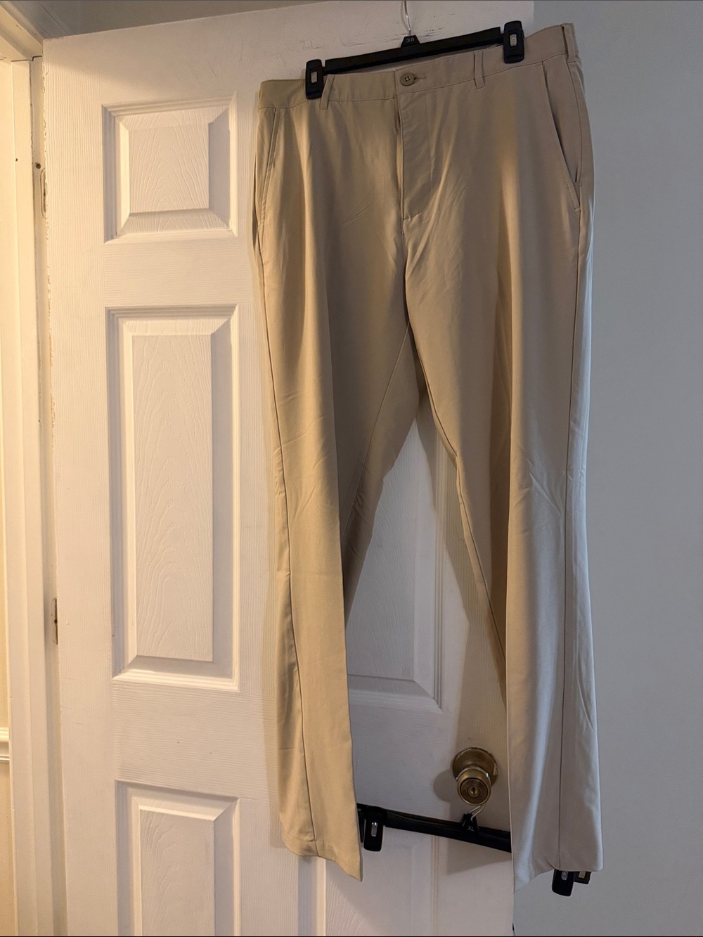 Men's Classic Straight Dress Pants in Khaki